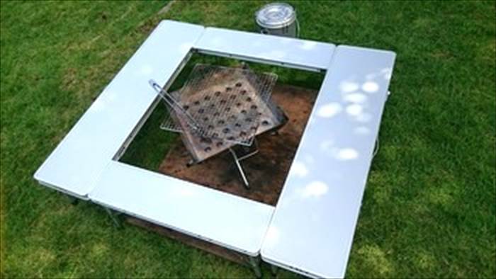 キャンパーズコレクション　ファイアープレイステーブル